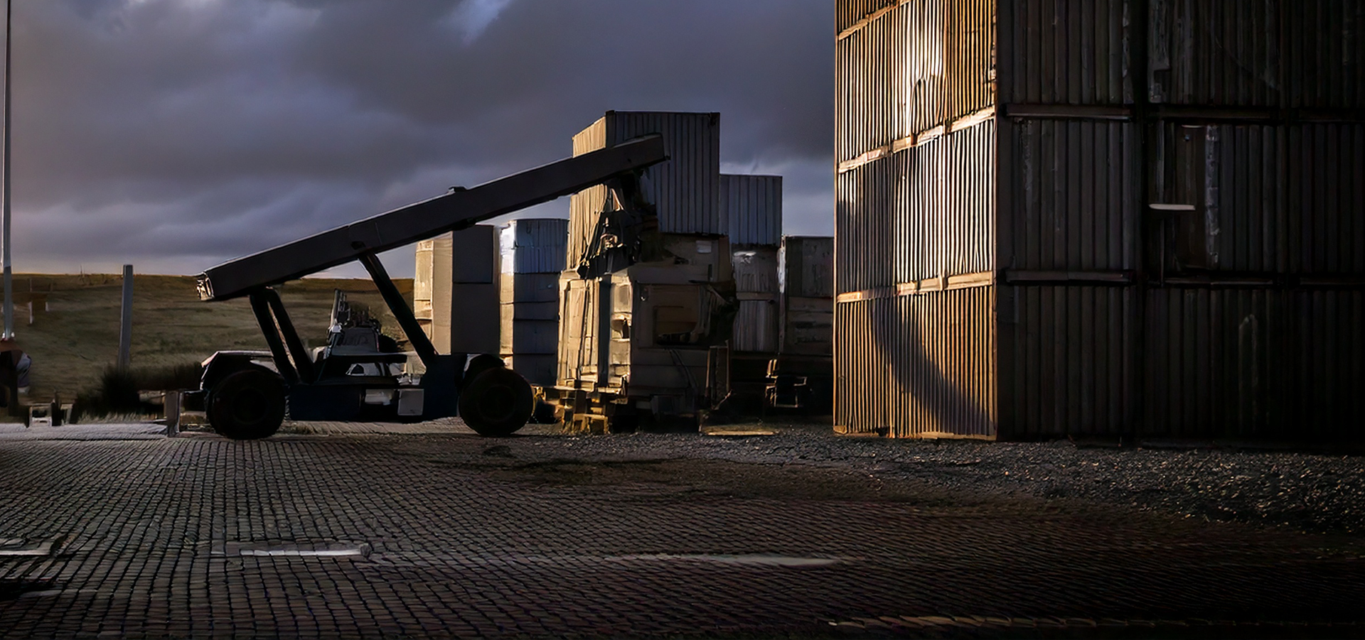 PORT & TERMINAL TIRES